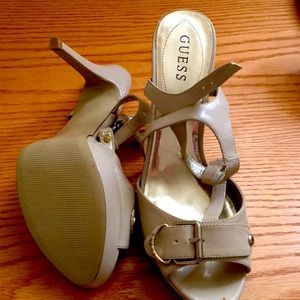 NWOT Guess High heel shoes. Never worn.